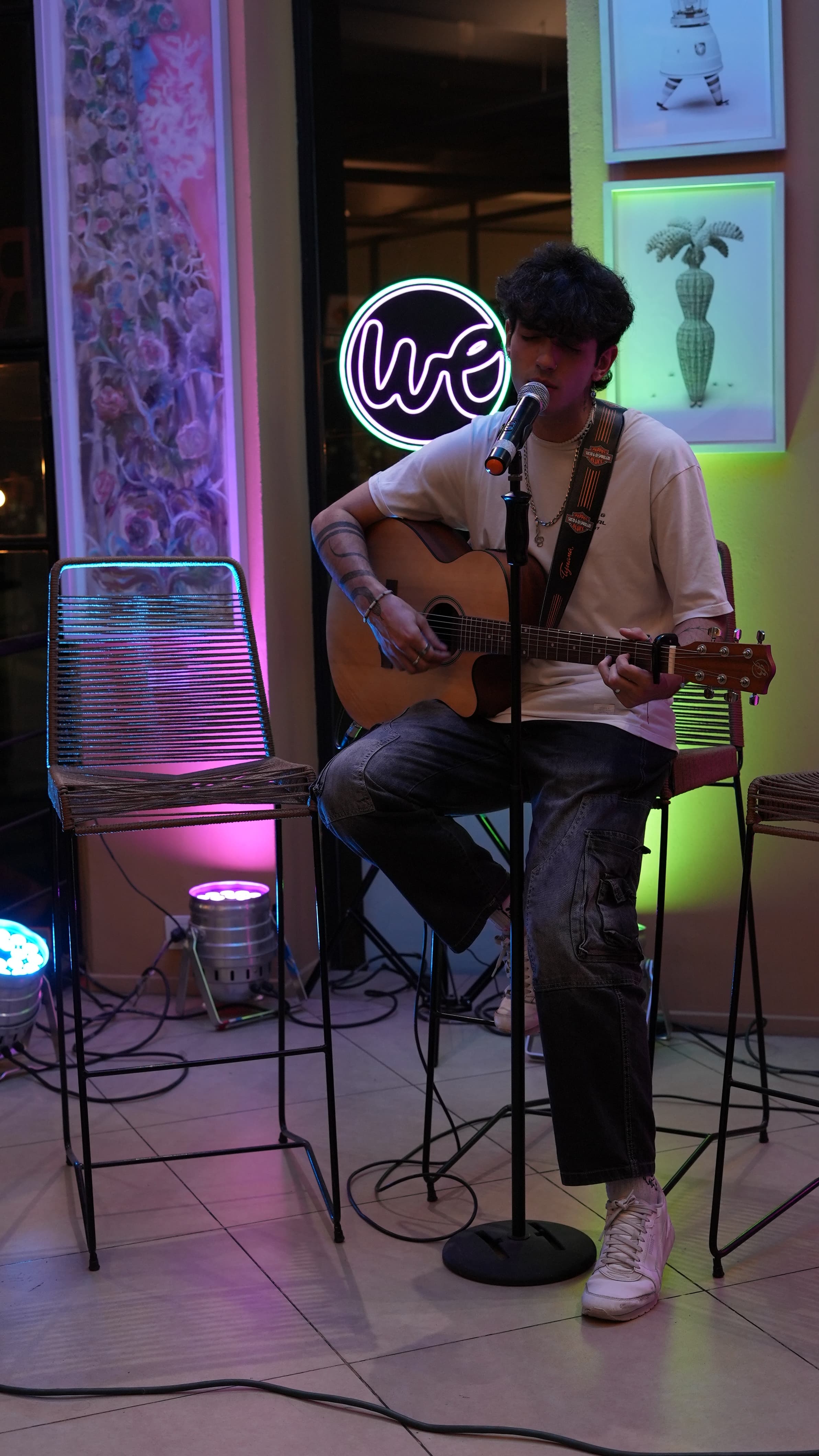 Luciano estudiando en Buenos Aires